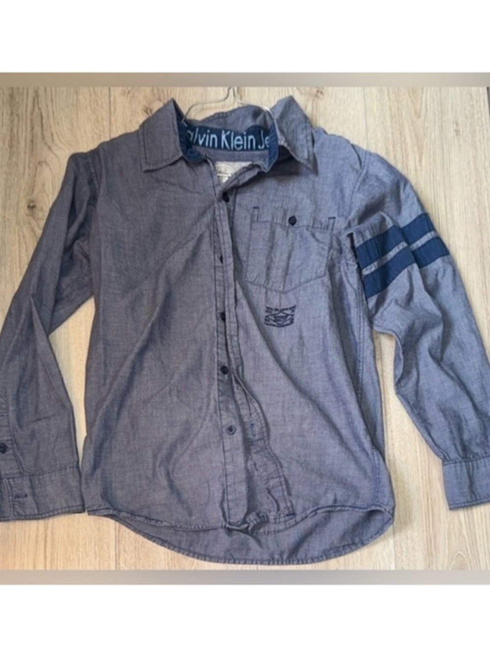 Calvin Klein Jeans Gray Button-Down Shirt button up top
